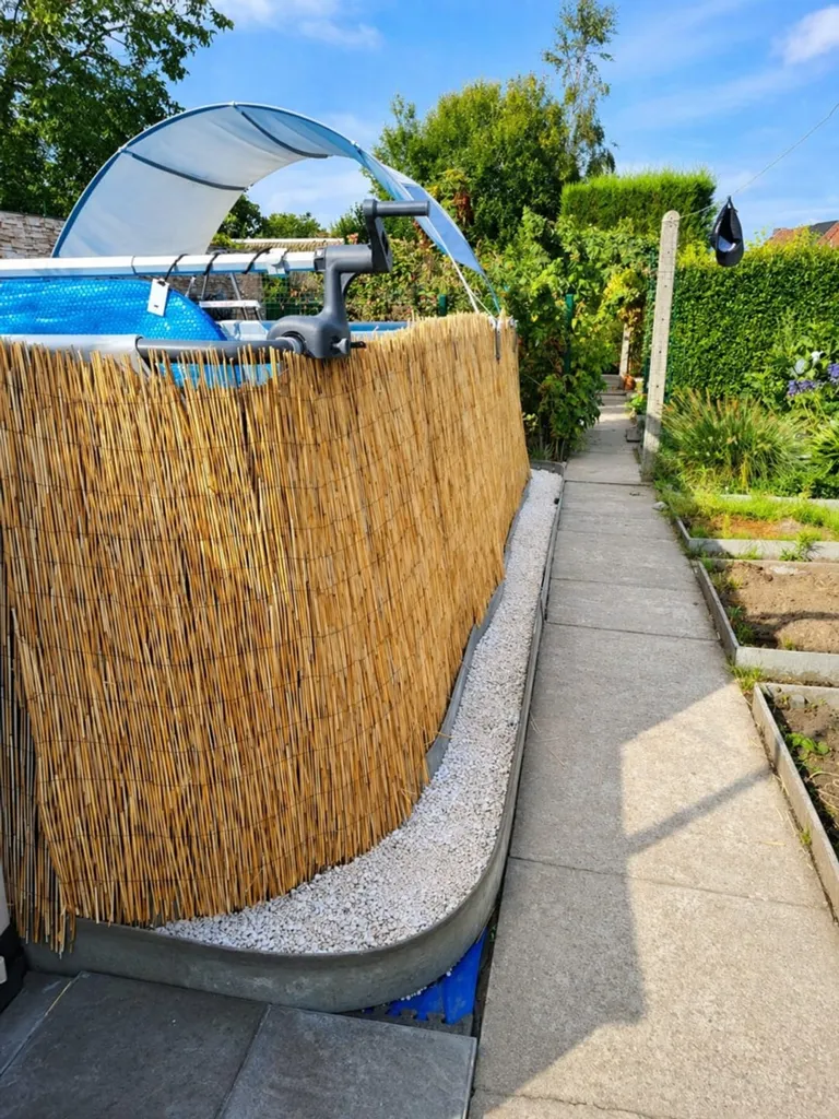 pool_area