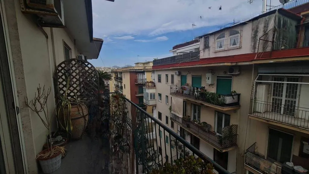 Rõdu - Luxury Penthouse with Triple Exposure in Naples