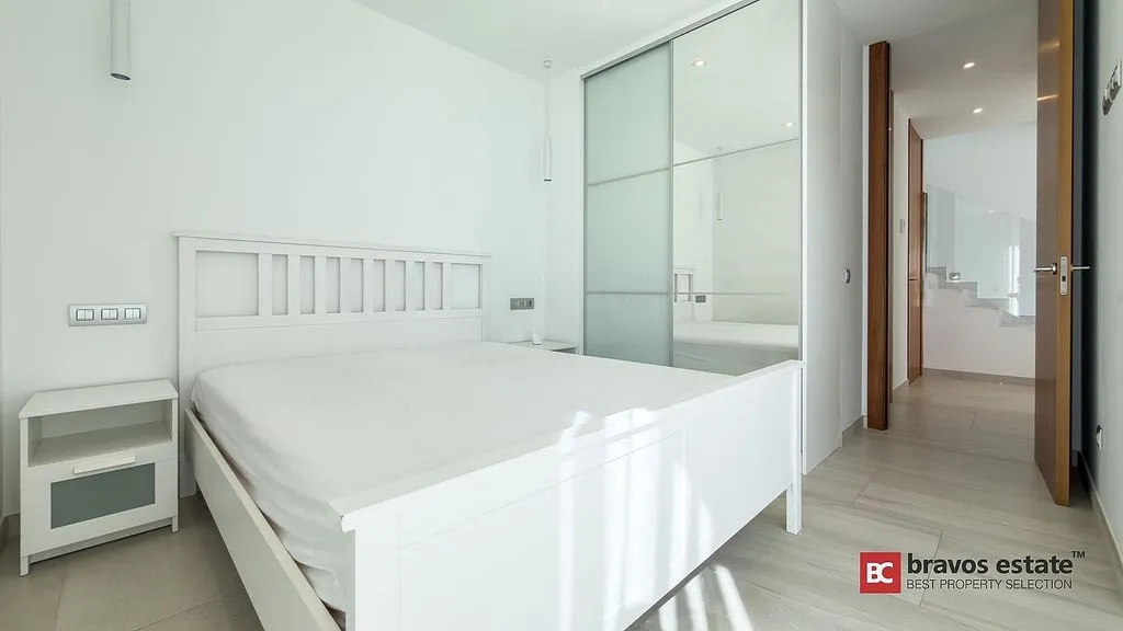 Bedrooms - Modern Design Villa with Sea View in Benidorm