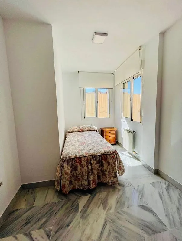 Magamistoad - 2-Bedroom Apartment with Pool in Carranque