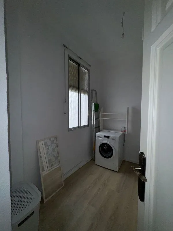 Pesuköök - Amueblado Flat with Balcony in Nuevos Ministerios