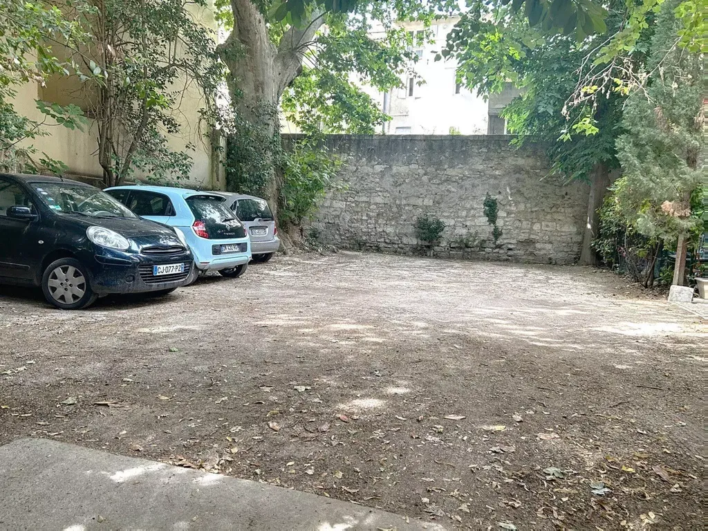 Esterno - Duplex with Garden Access in Avignon