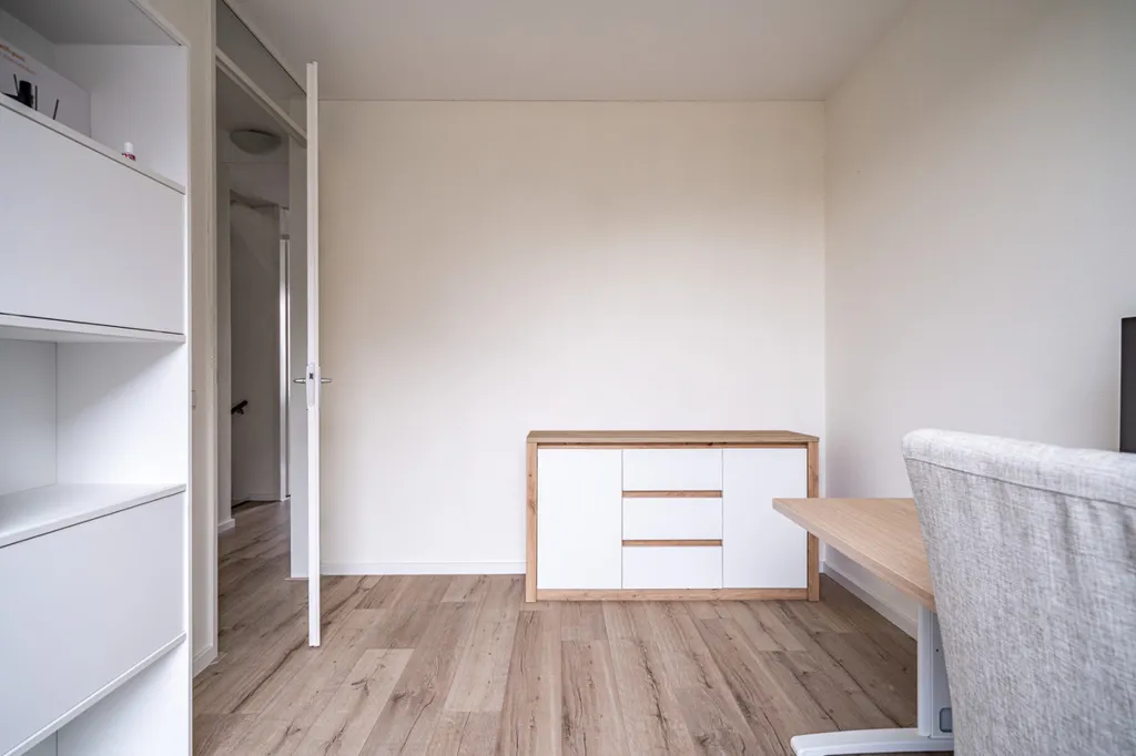 Office - Corner Apartment with Extra Mezzanine in Leiden