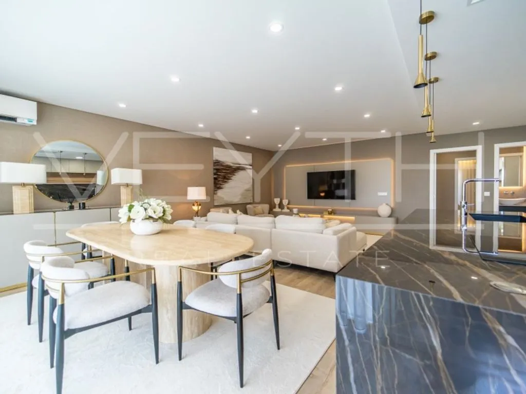 Köök - Luxury Duplex Flat with Terrace in Portas da Cidade