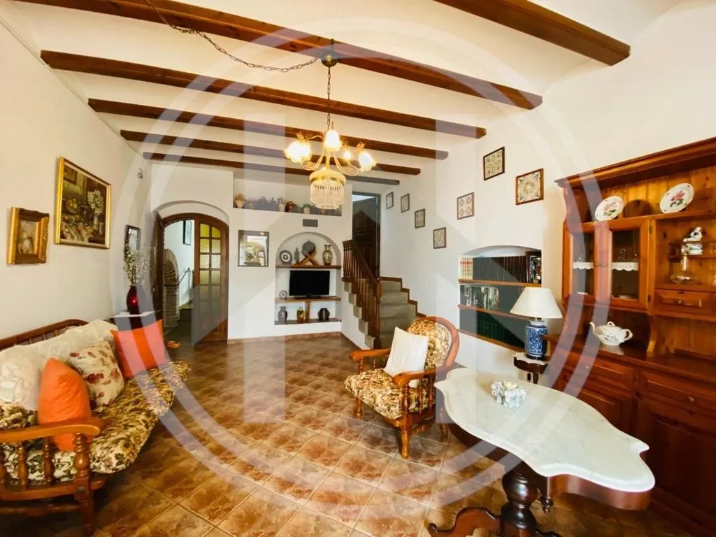 Séjour - Historic House with Garden in Cardedeu Centre