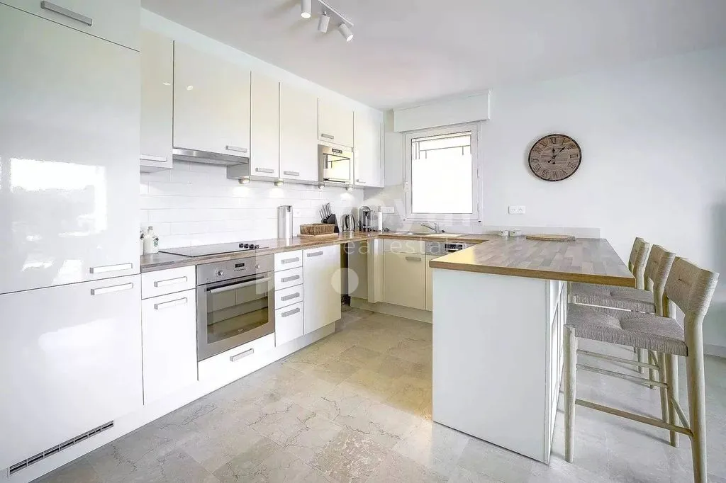 Appartement Luxe avec Piscine à Mougins