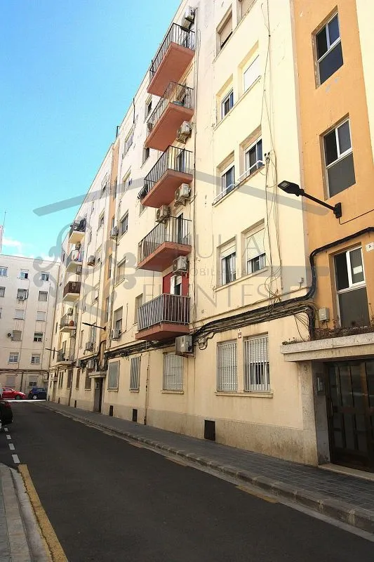 Exterior - Apartment with Pool in Malvarrosa, Valencia