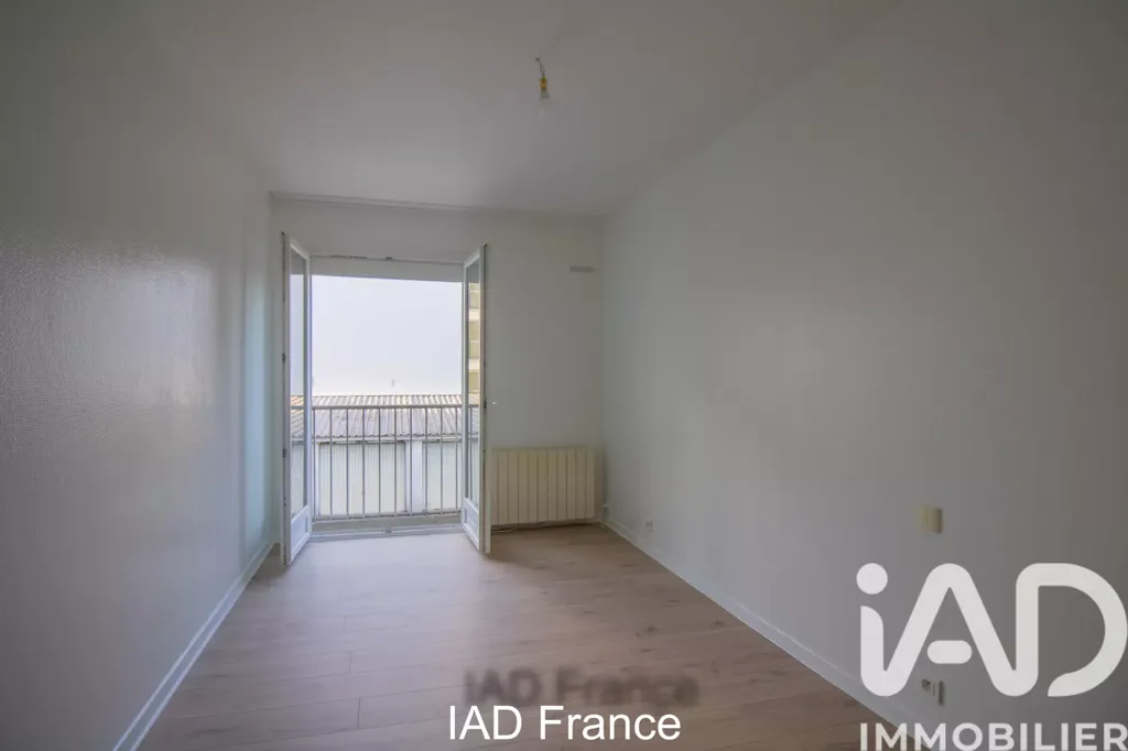 Pièces - Appartement Refait à Neuf avec Balcon à Trappes