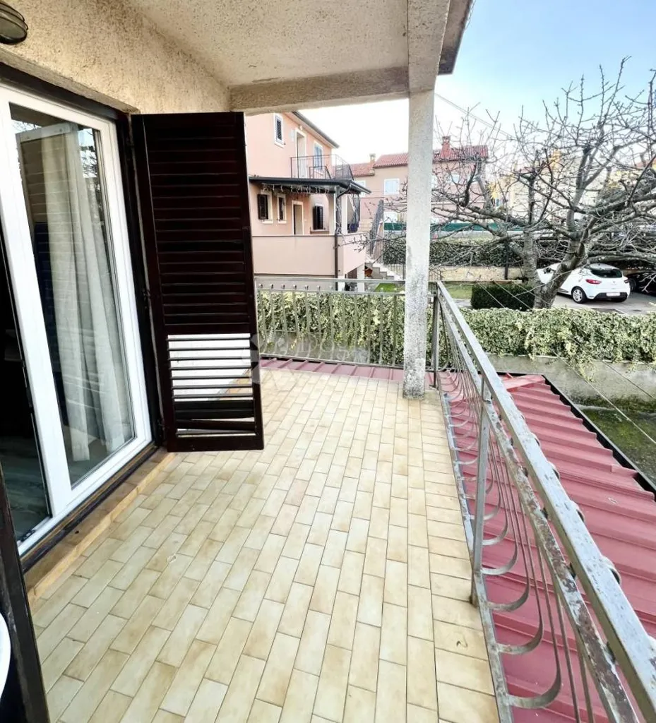 Balcon - Spacious Apartment with Balcony in Rovinj
