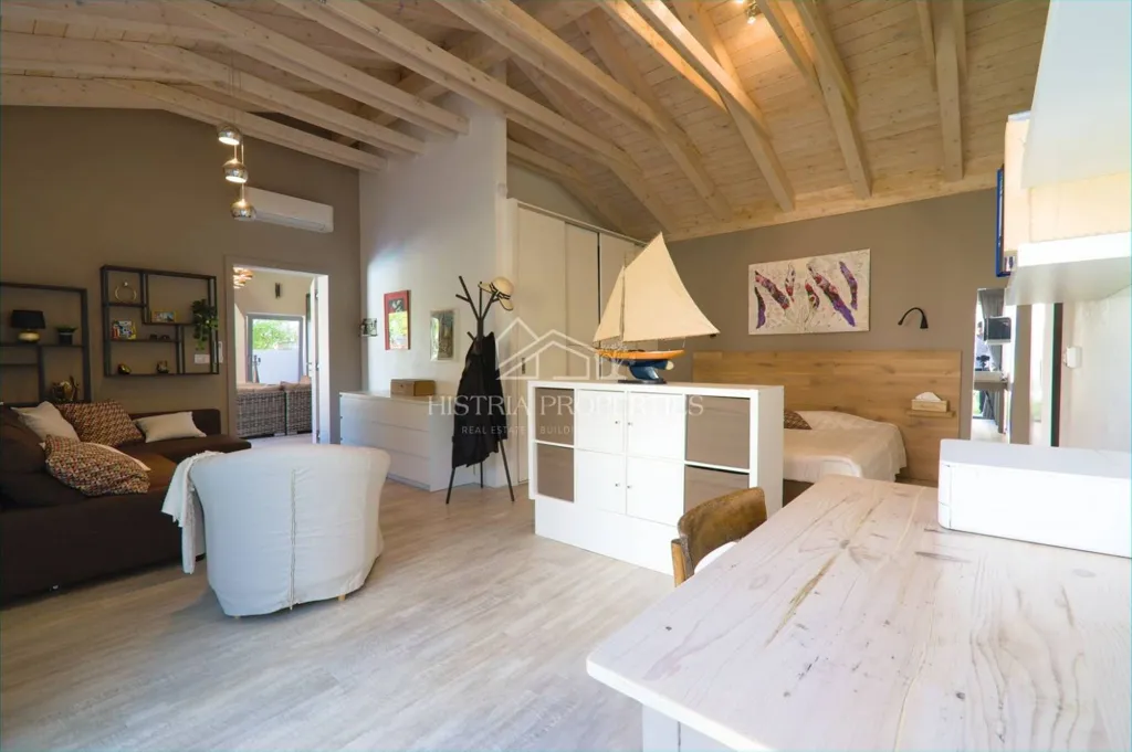 Séjour - Traditional Istrian Villa with Pool in Poreč