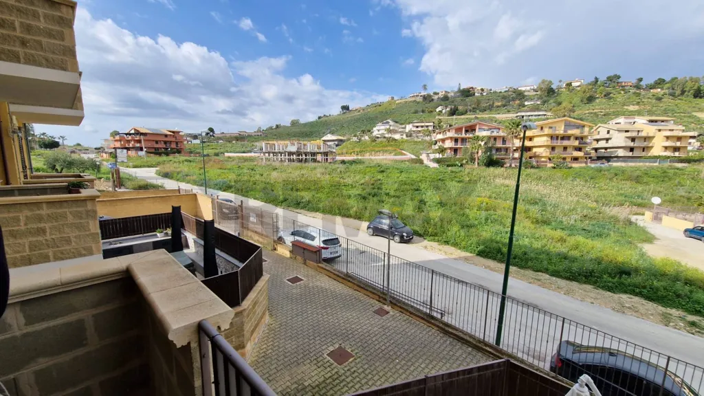 Balcone - Spacious Apartment with Balcony in Agrigento