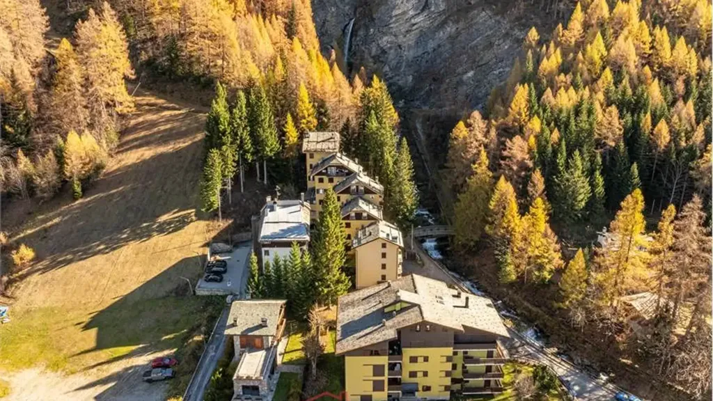 Aerial - Apartment with Mountain View in Madesimo