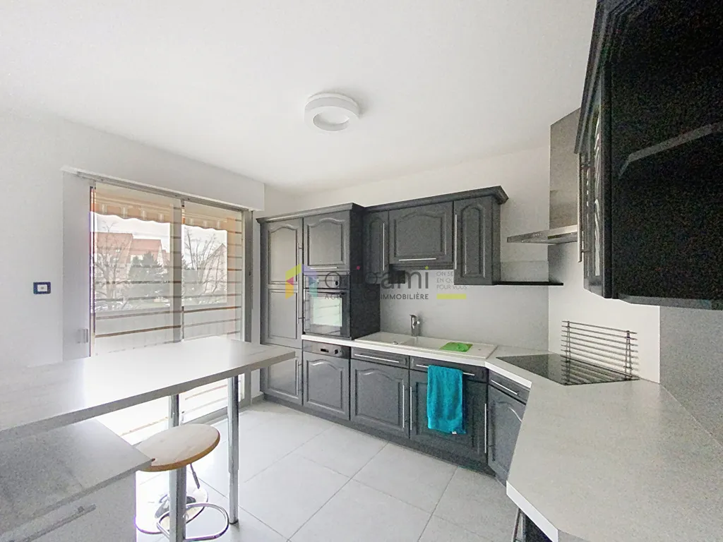 Köök - Flat with Balcony in Lingolsheim
