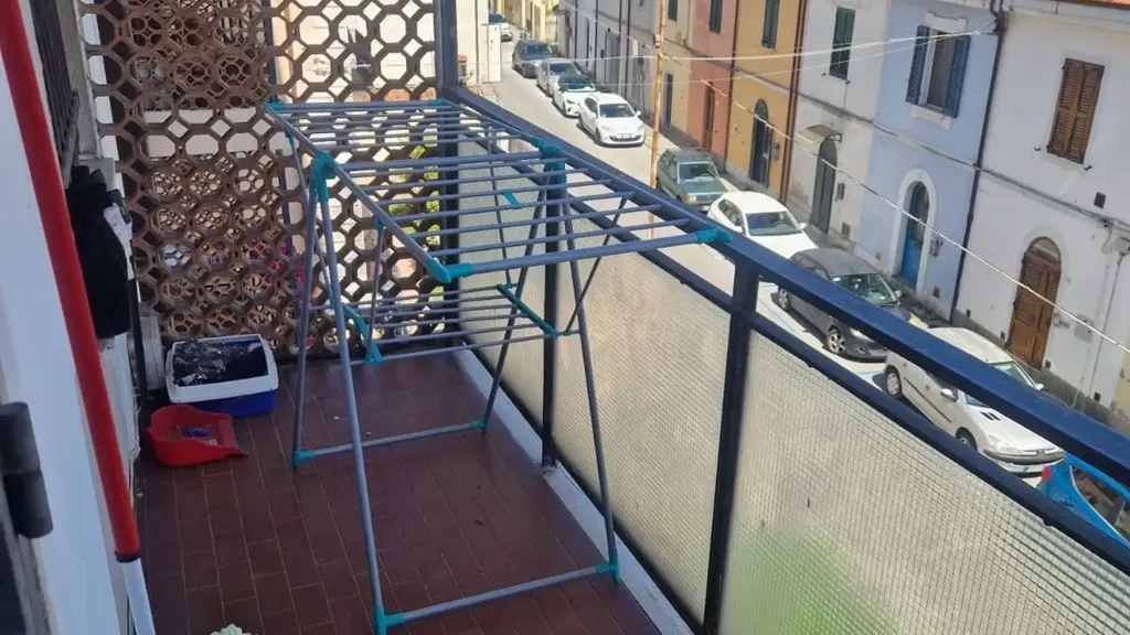 Rõdu - Apartment with Balcony in Montanelli, Pisa