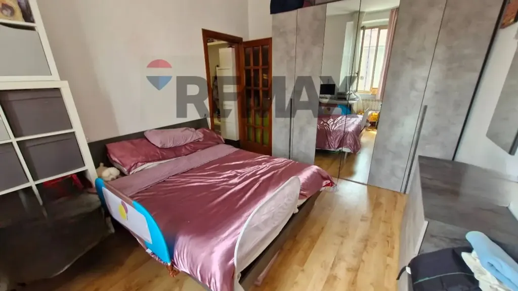 Chambres - Trilocale with Balcony in Varese