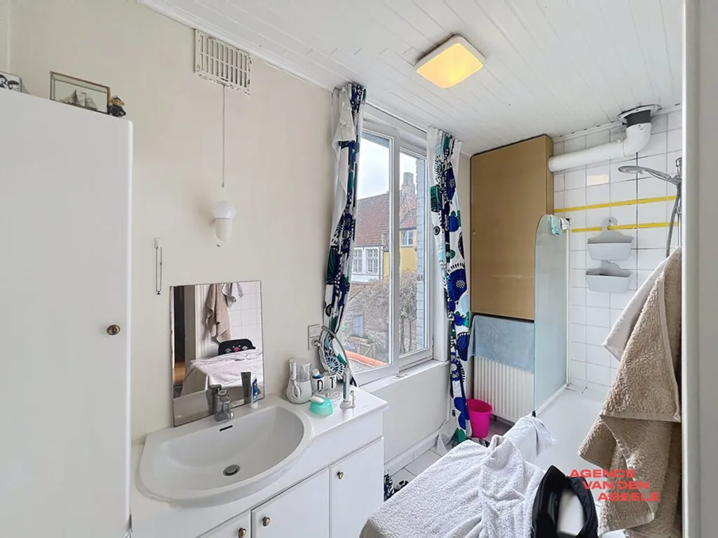 Salles de bain - Maison avec Trapgevel dans le Centre de Bruges