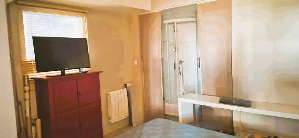 Bedrooms - Loft Flat with Dégagée View in Blanc Four