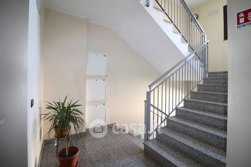 Pièces - Modern Studio with Terrace in Busto Arsizio