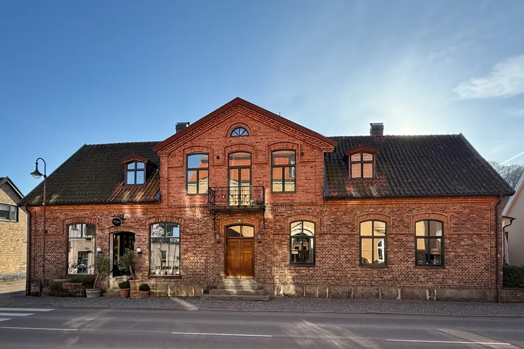 Extérieur - Late 19th-Century Brick Building in Båstad