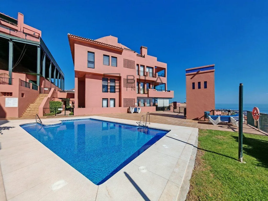 Piscina - Spacious Apartment with Pool in Calahonda, Mijas