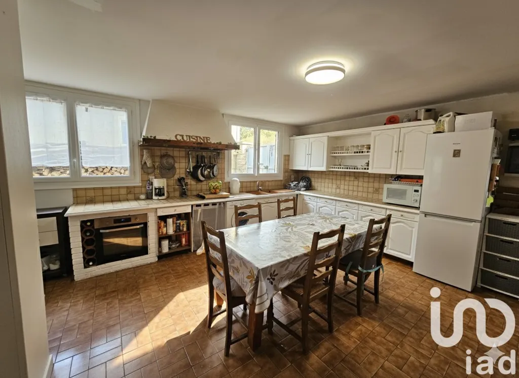 Cuisine - Maison Charmante avec Jardin à Acy-en-Multien