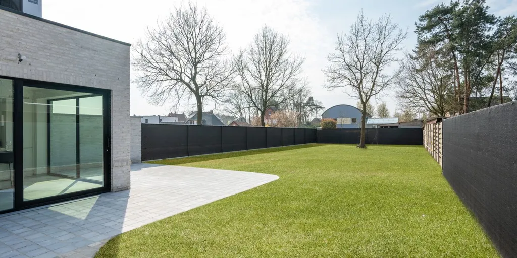 Jardin - Villa A+ Moderne avec Terrasse à Balen