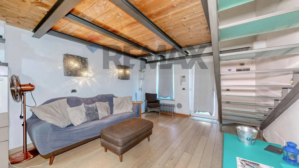 Elutuba - Ground Floor Apartment with Terrace in Milan