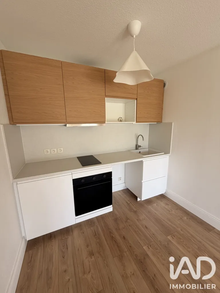Cuisine - Appartement Rénové avec Piscine à Cenon