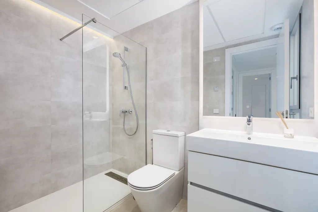 Vannitoad - Modern Villa with Pool in Estepona