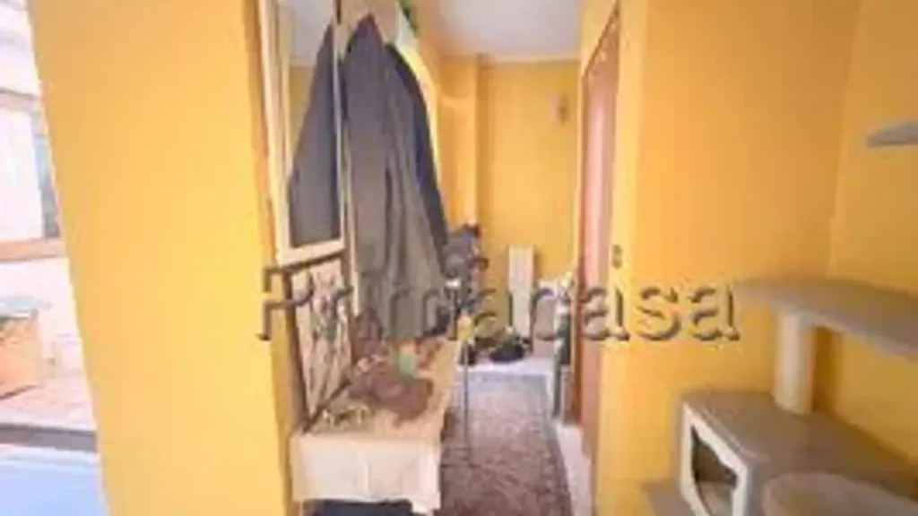 hallway_entrance