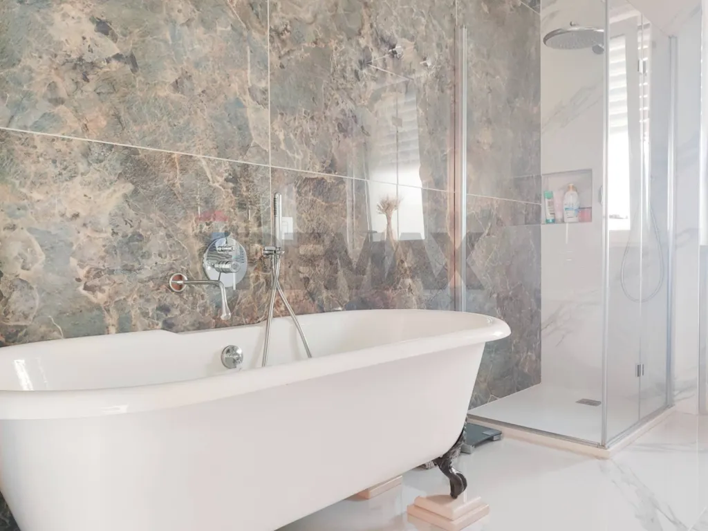 Salles de bain - Rustic Villa with Solar Panels in Manfredonia