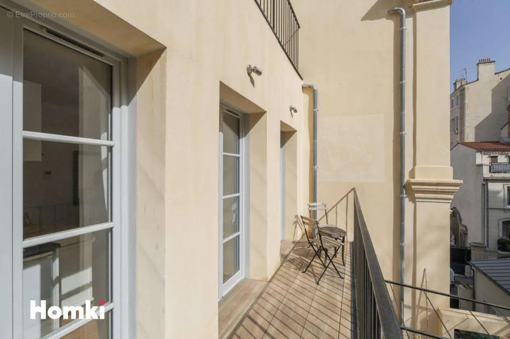Balcony - Duplex Apartment with South Terrace in Marseille