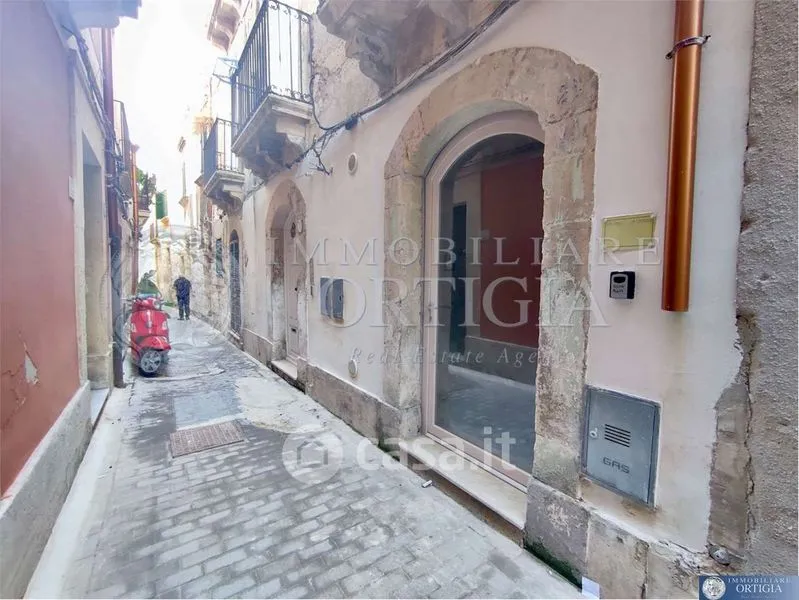 Extérieur - Ground Floor Apartment with Arched Feature in Siracusa