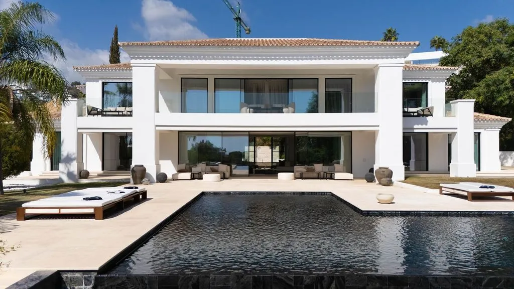 Bassein - Luxury Villa with Pool in Benahavís