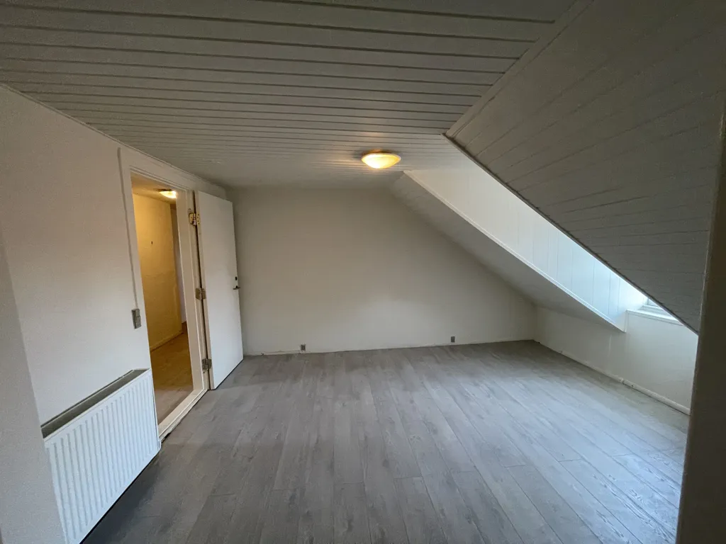Rooms - Renovated House with Garden in Rødby