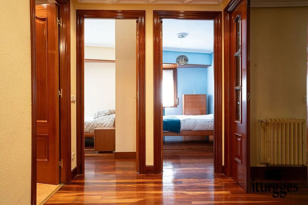 hallway_entrance