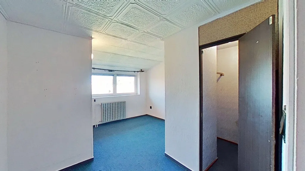 Pièces - Renovatable Apartment with Panoramic View in Veszprém