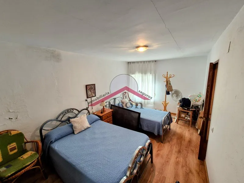 Chambres - Traditional Townhouse with Garden in Montehermoso