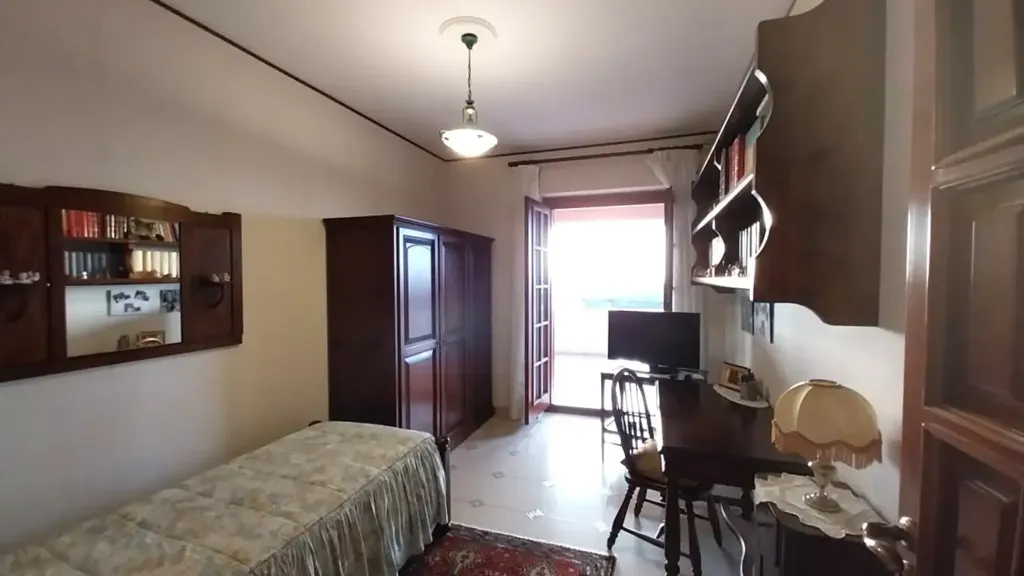 Bureau - Four-Level Villa with Sea Proximity in Cetraro