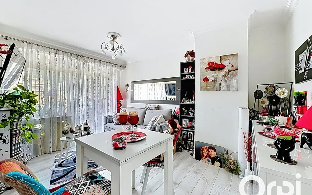 Magamistoad - Occupied Viager Flat with Terrace in Nice