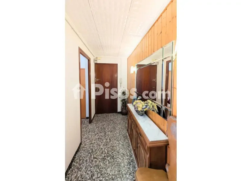Ingresso - Spacious East-Facing Flat with Balcony in Sector Quinto