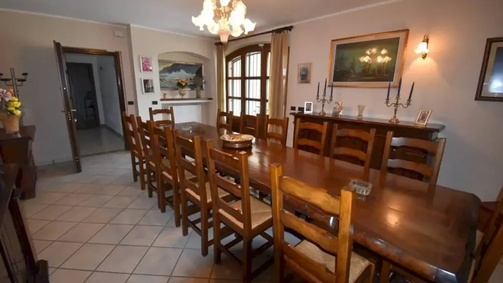 Sala da pranzo - Villa with Pool in Nizza Monferrato
