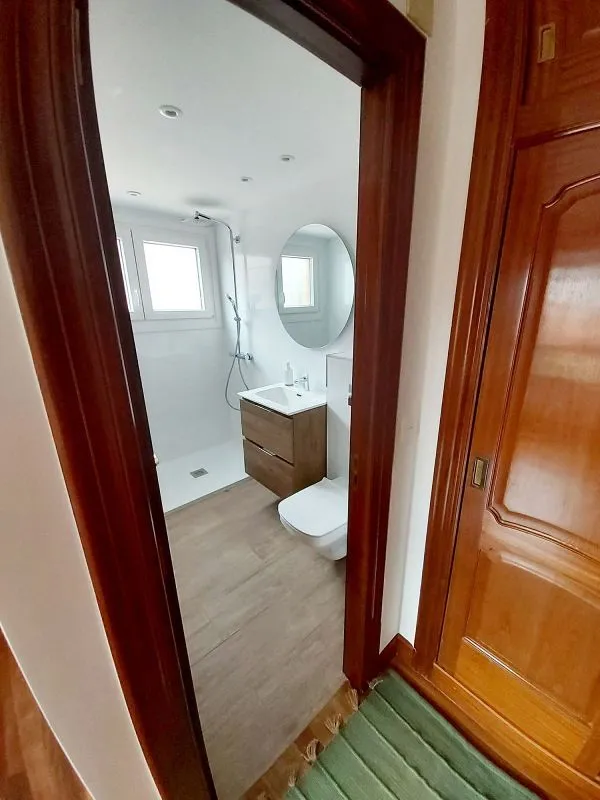 Bathrooms - Apartment with Terrace in Jose Miguel de Barandiaran