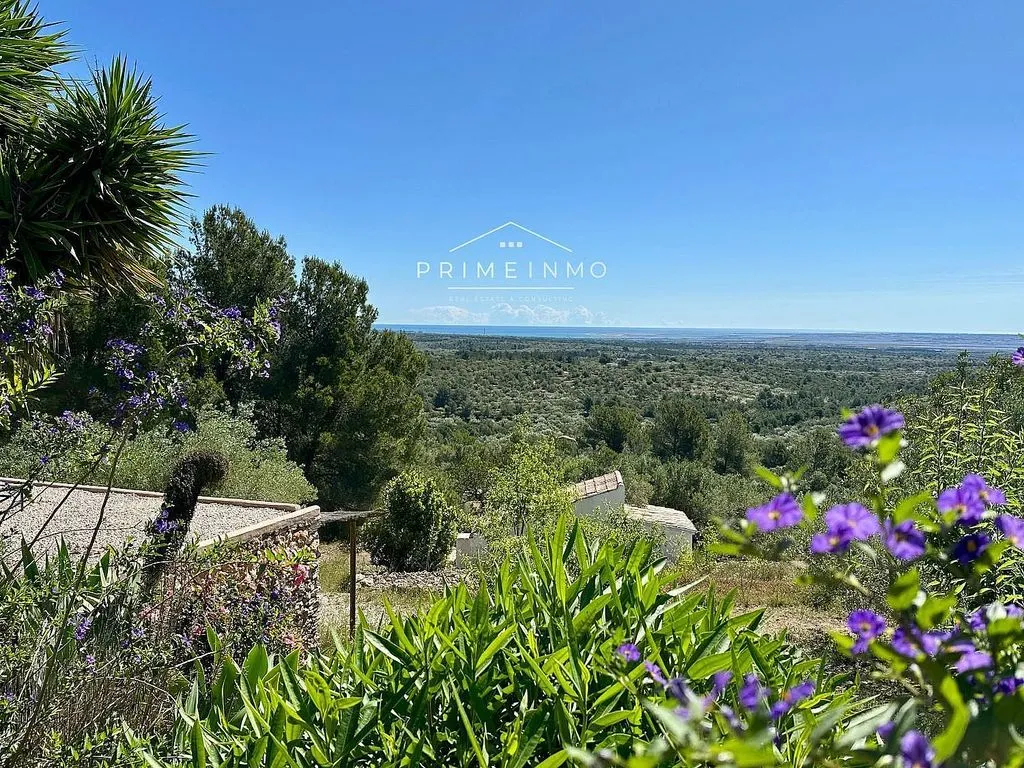 Jardin - Rustic Estate with Pool and Sea Views near l'Ampolla