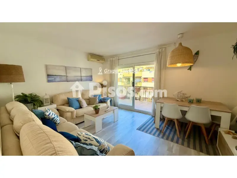 Elutuba - Charming Attic with Two Terraces in Carrer de l'Ebre