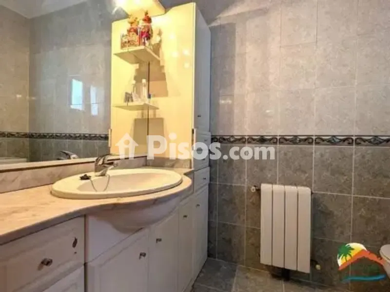 Bagni - Chalet with Pool and Mountain Views in Lloret Blau