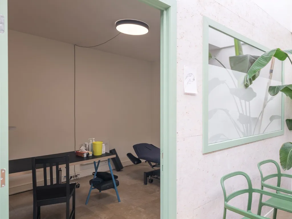Office - Office with River View in Ghent
