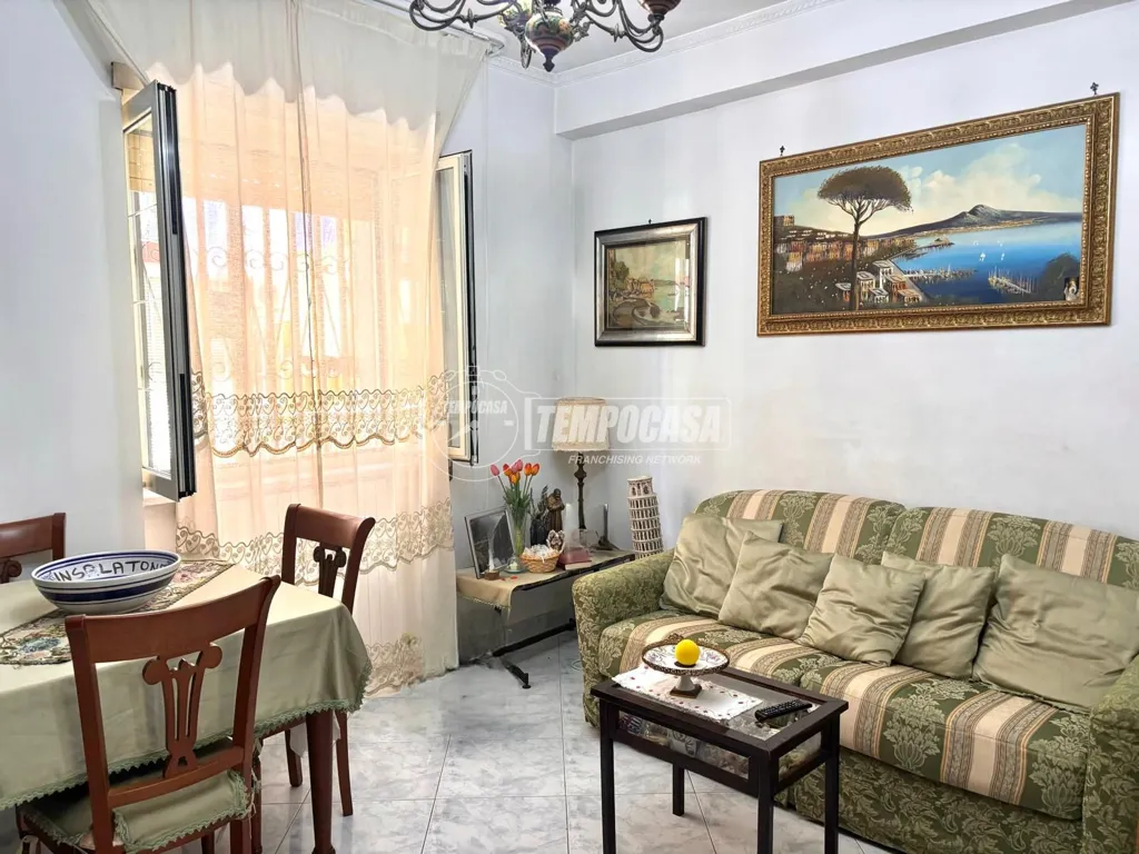 Séjour - Apartment with Triple Exposure in Naples
