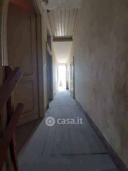 Esik - Terraced House for Renovation in Pettinengo