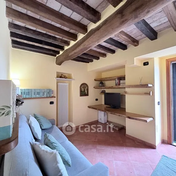 Elutuba - Independent House with Panoramic View in Pesciano